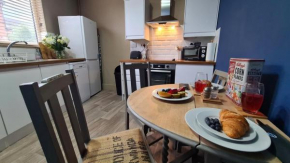 Potter's Place at Newcastle under Lyme, Close to Keele University